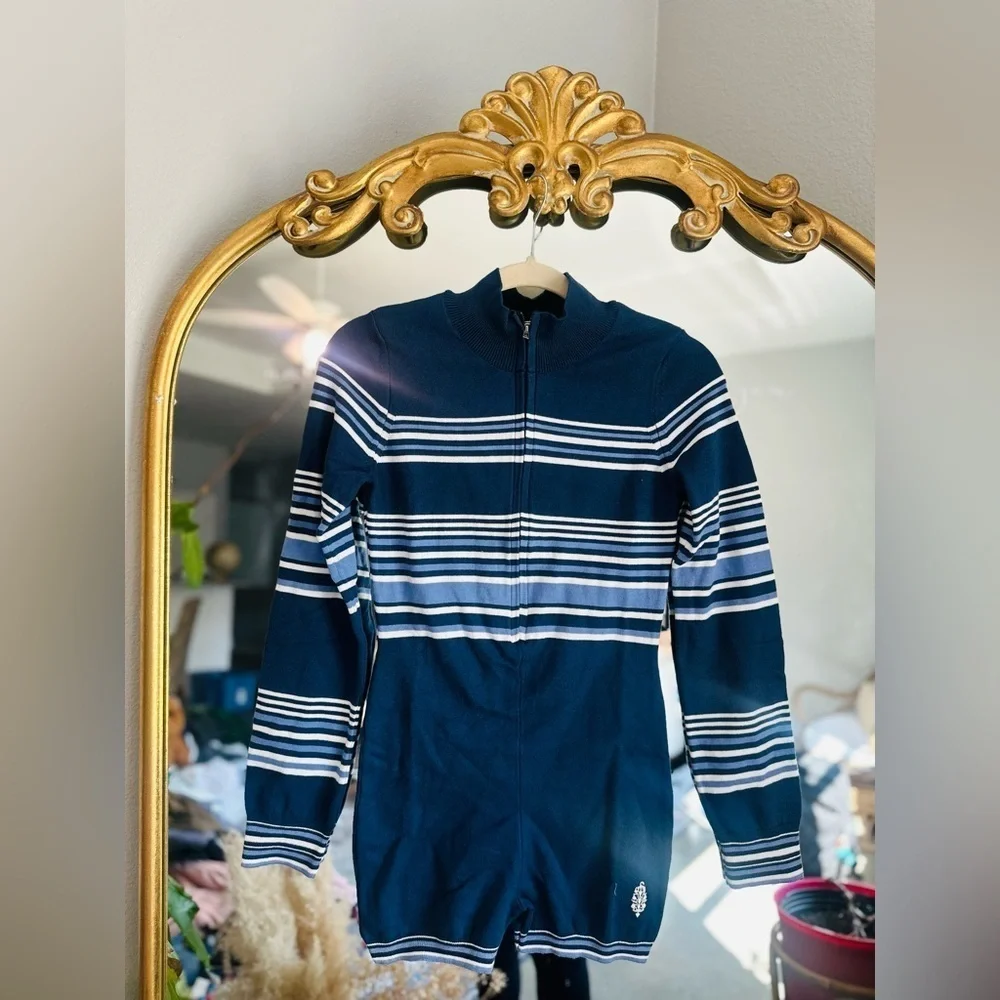 Free people movement baby it’s cold outside blue knit romper nwot Xs